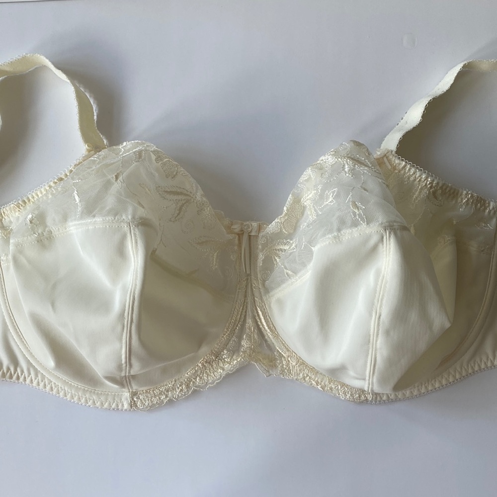 Fantasie Ivory Underwire Bra Sz 34J